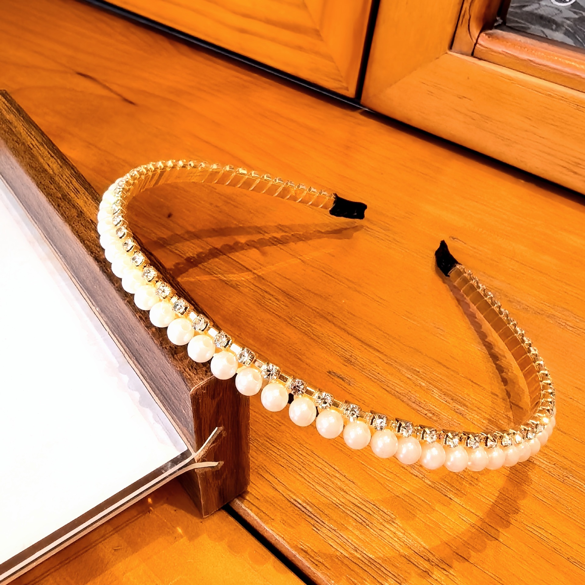 Diadema de Doble Capa con Perlas y Cristales Hecha a Mano para Mujer image 20