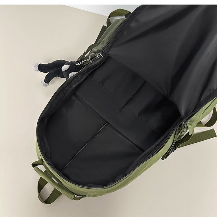 Mochila de gran capacidad impermeable y resistente al desgaste 2024 nueva mochila de ocio salvaje para estudiantes universitarios de secundaria y preparatoria al por mayor