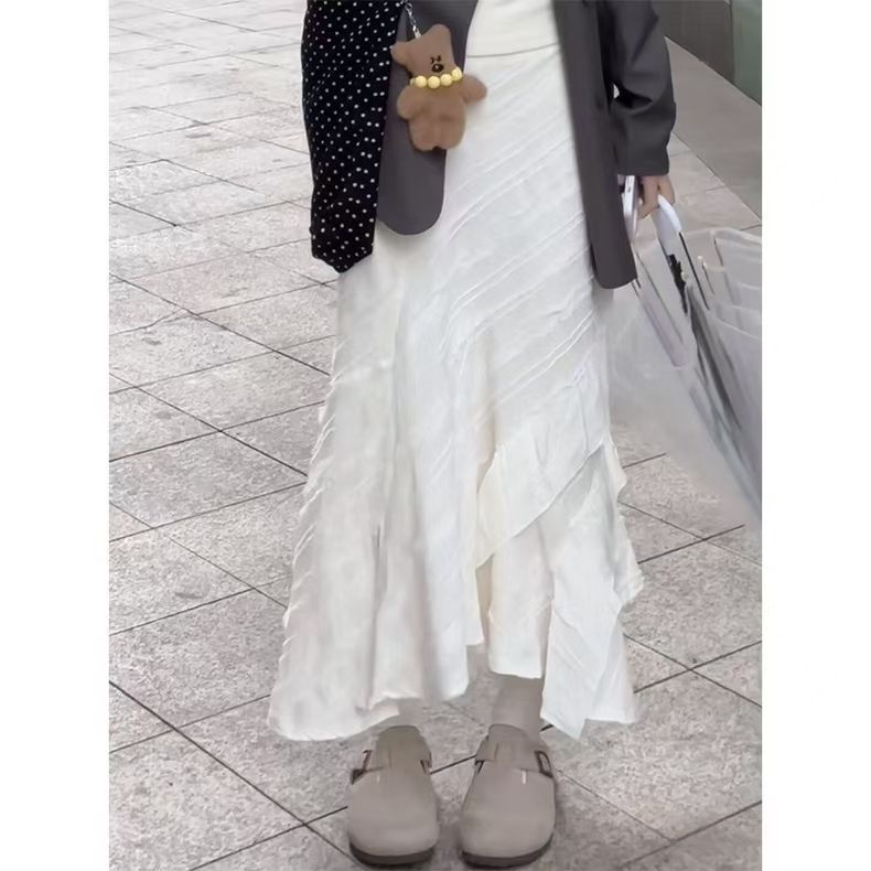 大码不规则白色鱼尾半裙女胖mm设计感a字半身裙梨型身材遮胯长裙|undefined