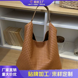 女士斜挎包;女士单肩包;女士双肩包