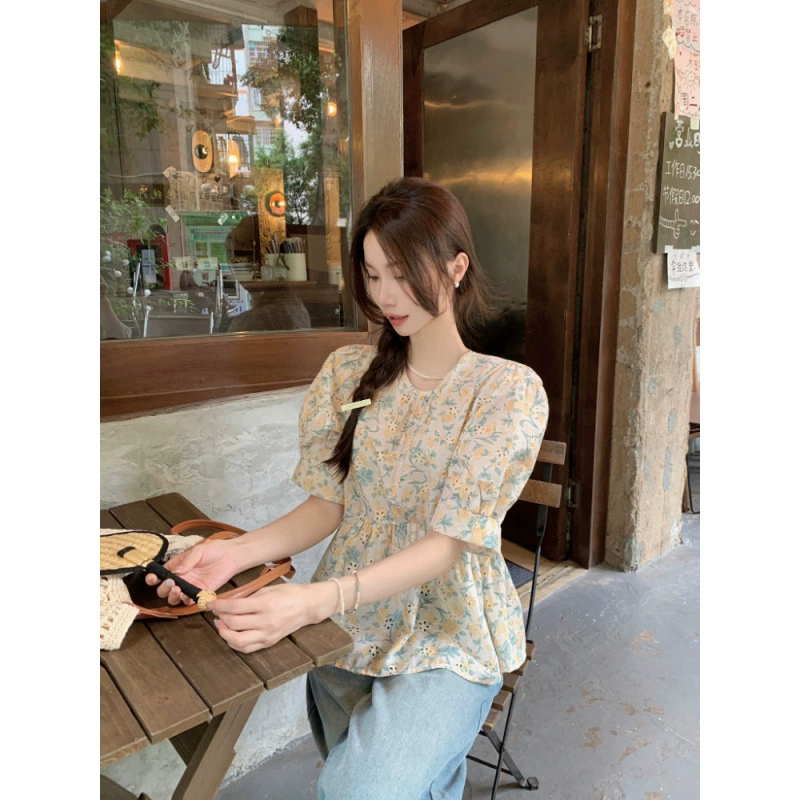 Женская рубашка с пышными рукавами и французским желтым цветочным принтом, летний стиль, обтягивающая талию, скрывающая живот, утягивающая кукольная рубашка, шифоновый топ с короткими рукавами.