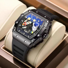 2024新款高颜值休闲运动全自动石英镂空防水理查德男士腕表太空人