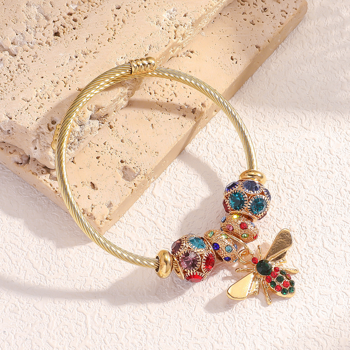 Joyas explosivas transfronterizas Panjiafeng Brother aleación oro ajustable pulsera de abeja femenina brillante anillo de moda de bola de diamante