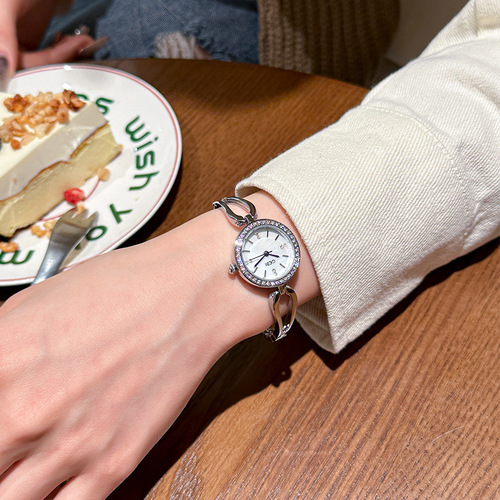 GEDI New Simple Quartz Watch Casual Elegant Rhinestone Frame Fashion Niche Design Bracelet Watch Women