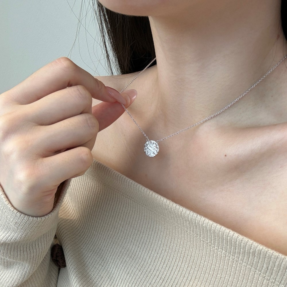 4g Weight 925 Sterling Silver Zircon Cable Chain Plating Geometric Pendant Necklace
