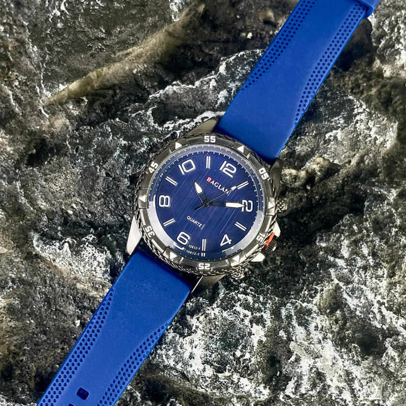 Hot Selling Fashion Cool Men Watch Sports Silicone Watch Men's Quartz Watch_voghion.com