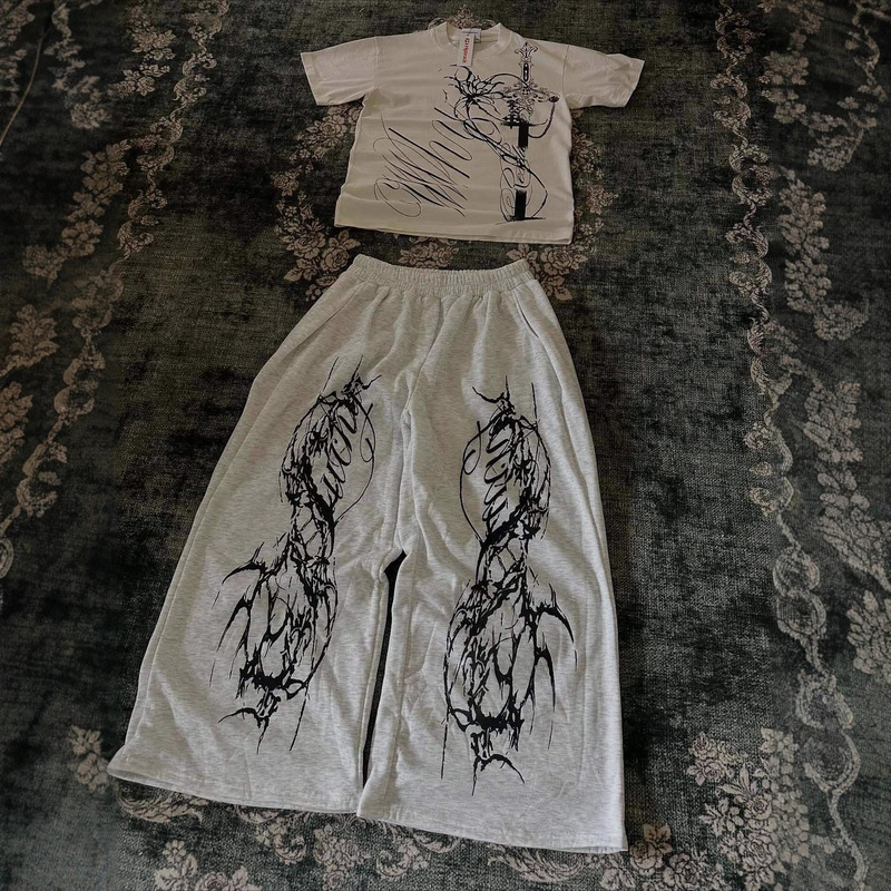 European and American Cross-Border Y2K Japanese and Korean Style 2000S Retro Nostalgic Loose Niche Unique Round Neck Short Sleeve T-Shirt European and American Cross-Border Y2K Japanese and Korean Style 2000S Retro Nostalgic Loose Niche Unique Round Neck Short Sleeve T-Shirt