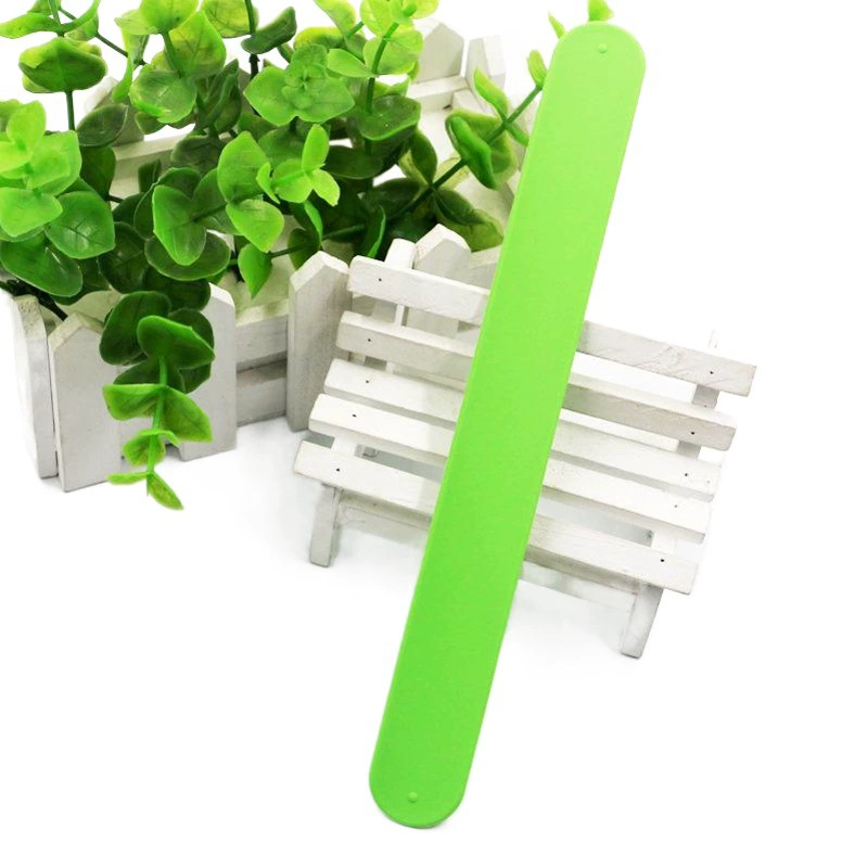 Фабрика прямые многоцветные детские игрушки сплошной цвет хлопать кольцо творческий запястье с логотипом оптом