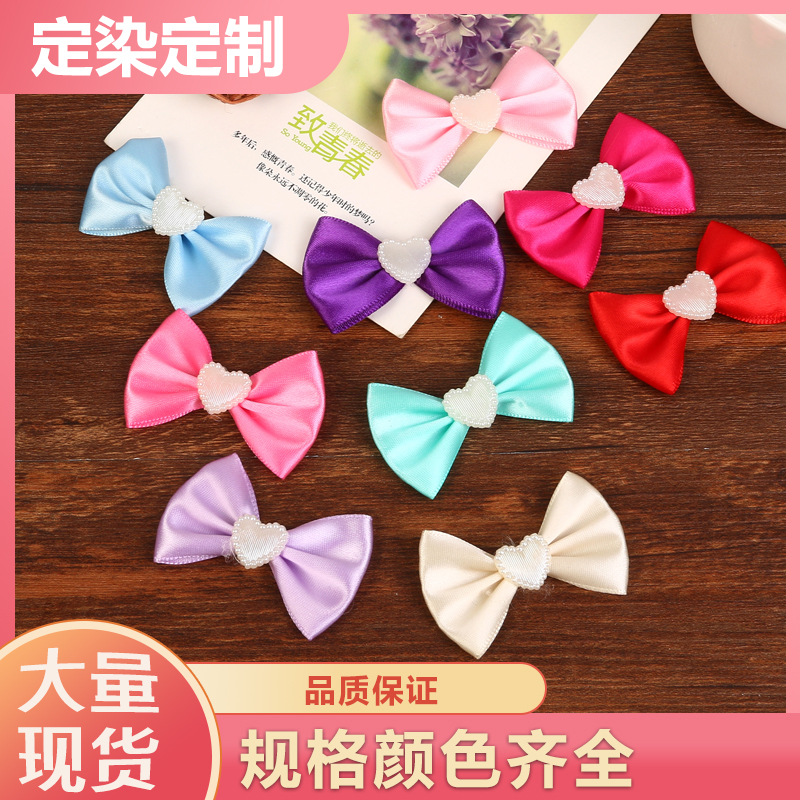 Venta al por mayor hecho a mano terminado arco melocotón corazón diamante arco tela Ropa Accesorios niños horquilla accesorios de joyería