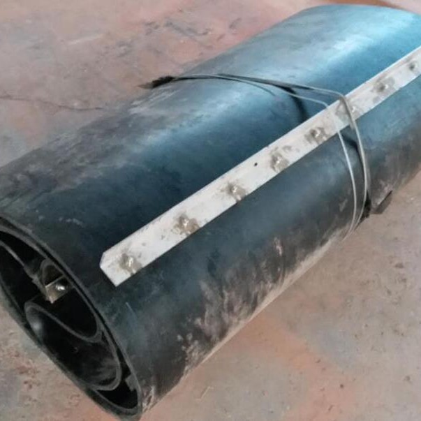 山西晋中除铁器皮带  厂家除铁器皮带    带不锈钢刮板除铁器皮带