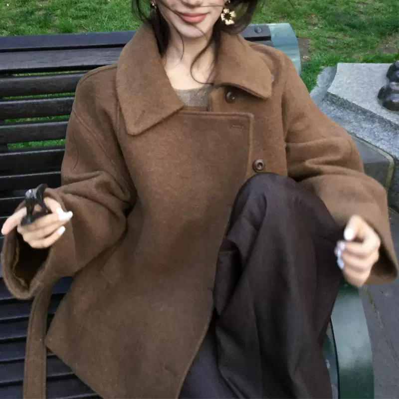 咖色翻领毛呢外套女2025新款秋冬季小个子气质高级感收腰呢子大衣