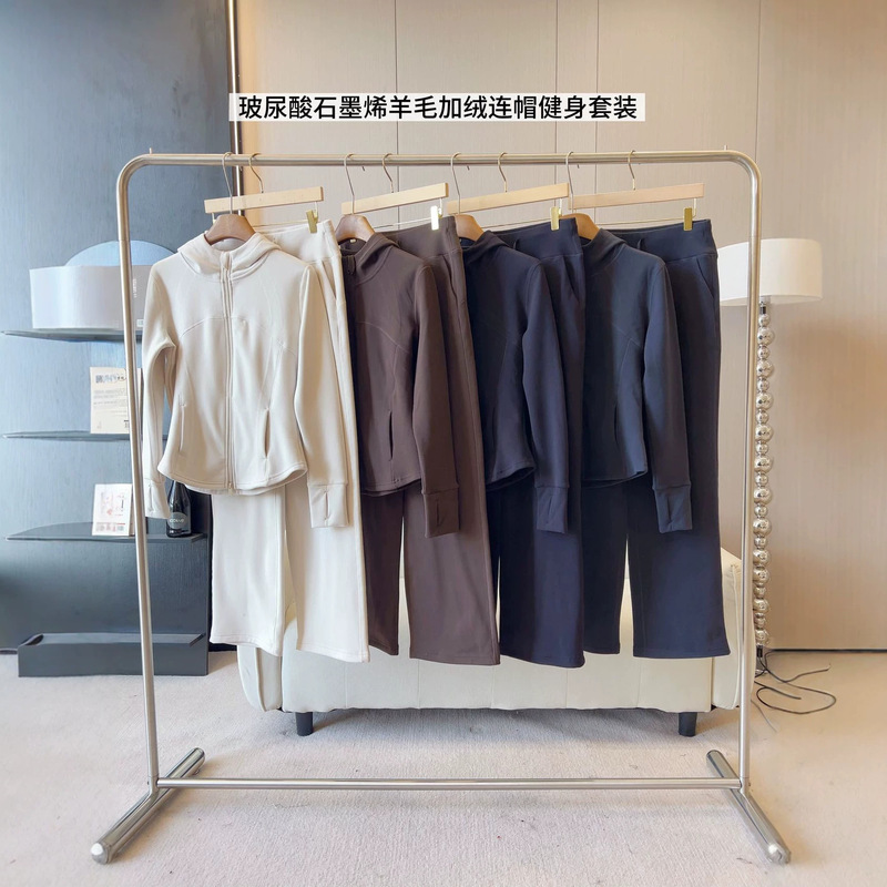 New Fall/Winter LULU Slim-Fit Hooded Casual Set: Slim-Waisted Short Sweatshirt Jacket and Yoga Sports Pants Set New Fall/Winter LULU Slim-Fit Hooded Casual Set: Slim-Waisted Short Sweatshirt Jacket and Yoga Sports Pants Set