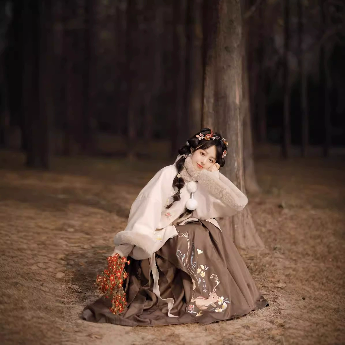 Mu Xian Original [Jump Sugar] Ming кардиган с квадратным воротником с половиной рукава ханьская одежда женская шерсть осенью и зимой подлинная вышивка