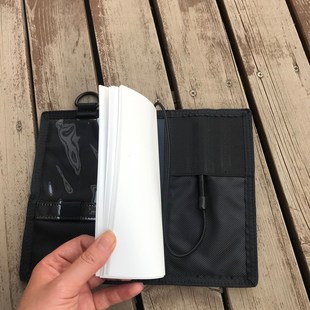 D2H Diving Writing Board with 25 Pages on the Outside, Wipeable Inner Pages, Underwater Writing Pad, Diving Notepad, Handwriting Pad