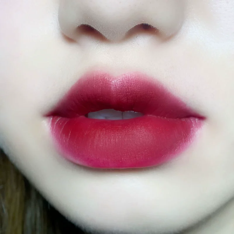 HERORANGE Emotional matte lipstick, translucent shading