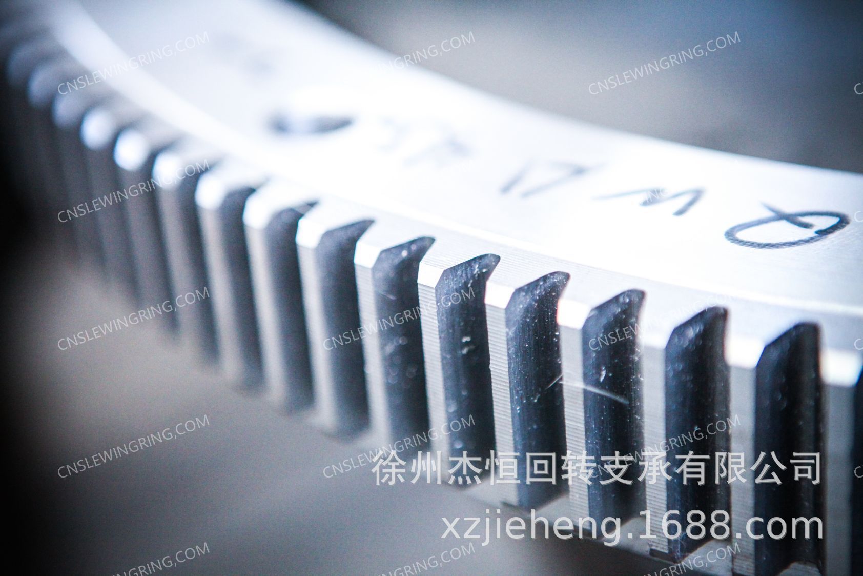 厂家低价销售01外齿单排球四点接触球式回转支承转盘轴承质量保证