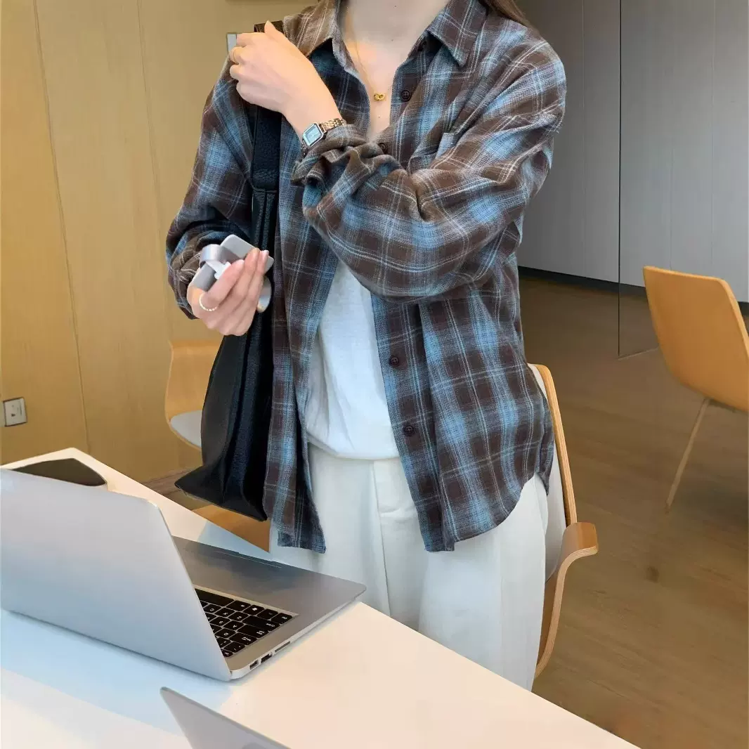 美式复古格子长袖衬衫女春夏宽松设计感法式别致防晒开衫衬衣外套