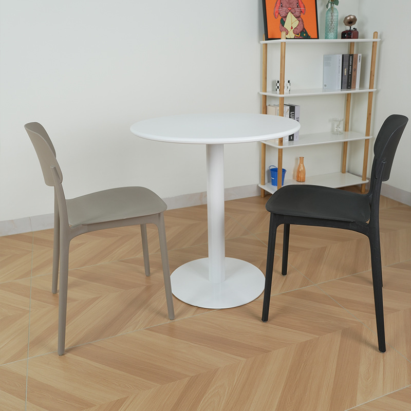 Silla de plástico para el hogar silla de ocio de PP gruesa restaurante postre tienda de té con leche silla de espera respaldo de taburete minimalista moderno