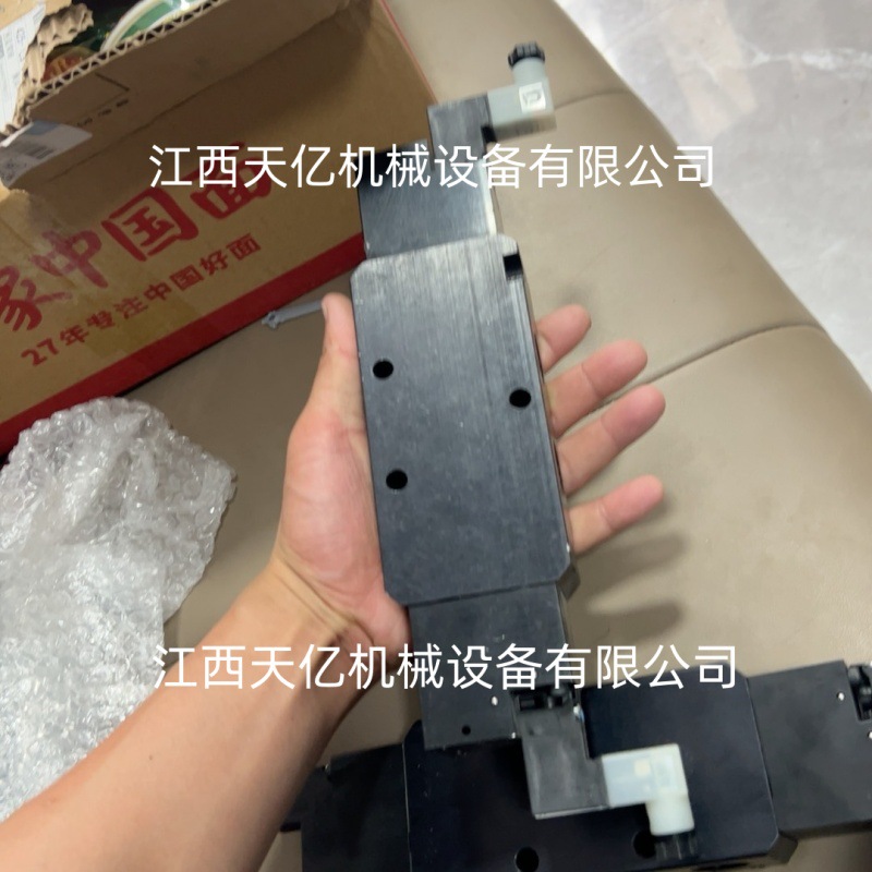 源头parker派克电磁阀b753bb549a不锈钢工业液压控制系统用高频率
