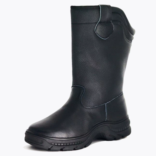 Black wool boots