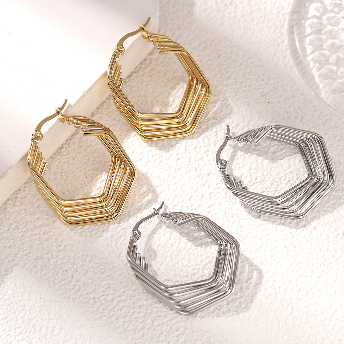 Taina acero dorado de acero inoxidable de alta calidad, nicho, pernos de acero de titanio de estilo femenino, auriculares personales