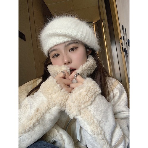 Japanese style large version small face knitted hat big head circumference beret women winter long rabbit fur warm plush painter hat fashion