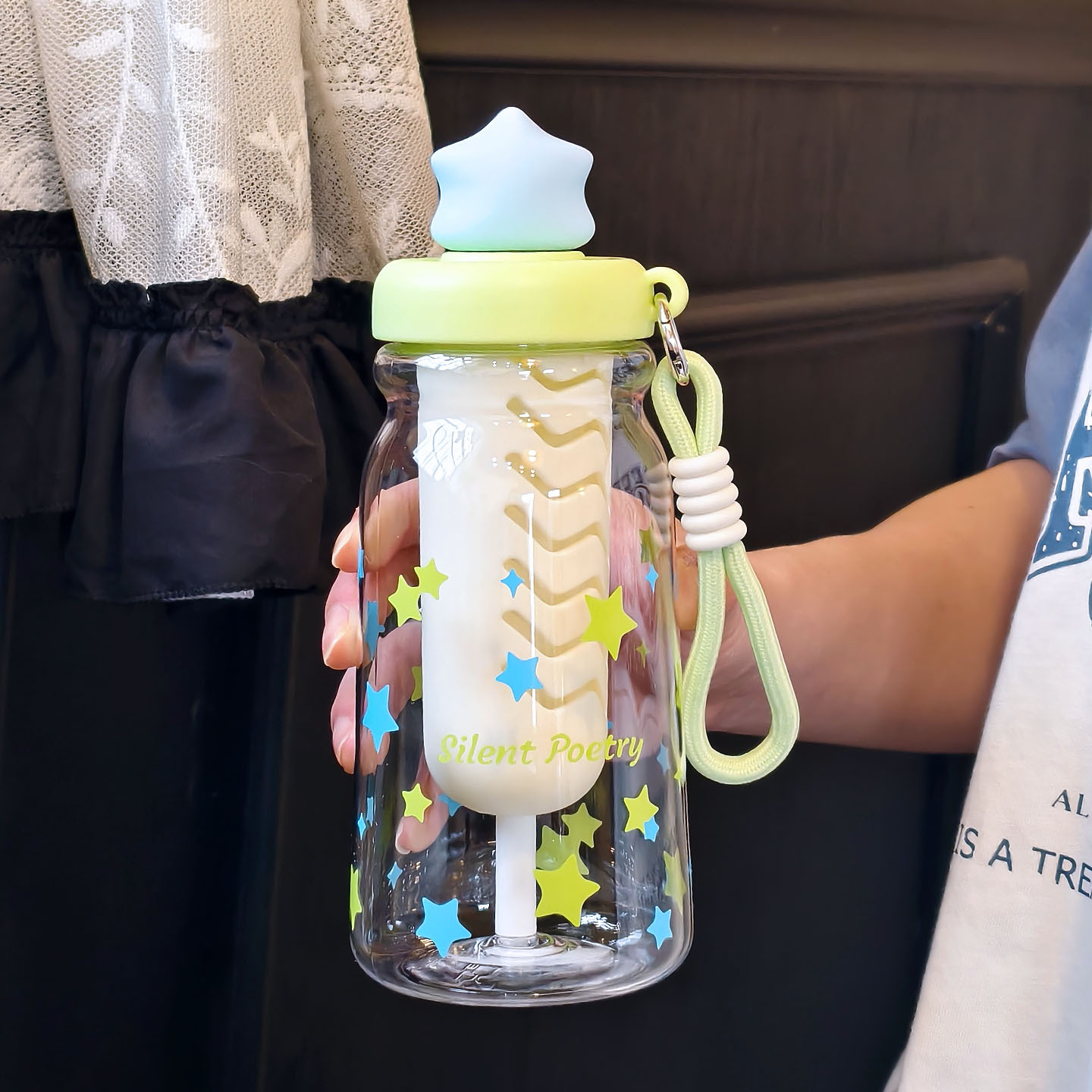 Taza de agua estrella para niñas 2026 verano nueva taza de plástico hermosa taza de paja de alto valor para estudiantes taza especial para la escuela image 5