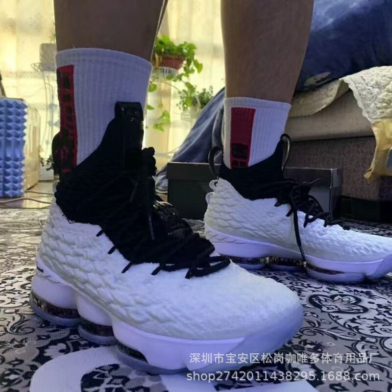 Putian Pure Original James 15Th Generation High-Top Basketball Shoes with Cushioning Air Cushion for Men, Wear-Resistant, Breathable, Shock-Absorbing, Practical Basketball Shoes Putian Pure Original James 15Th Generation High-Top Basketball Shoes with Cushioning Air Cushion for Men, Wear-Resistant, Breathable, Shock-Absorbing, Practical Basketball Shoes