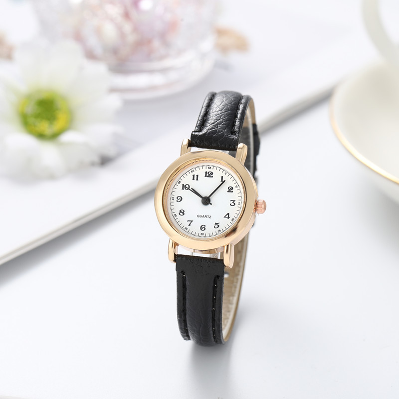 Cross-Border Korean Style Trendy Simple Personality Retro Harajuku Style Student Men's and Women's Quartz Belt Couple Watches