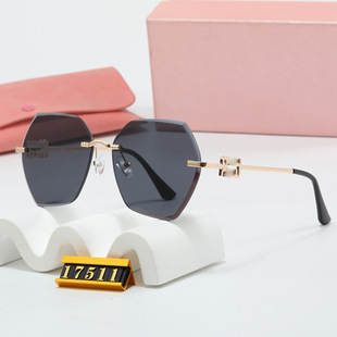 ��Ů����ɫ�ɐ�̫��R�W�����R�ߙn�͹�ɳ���W�tinsī�RMM17511