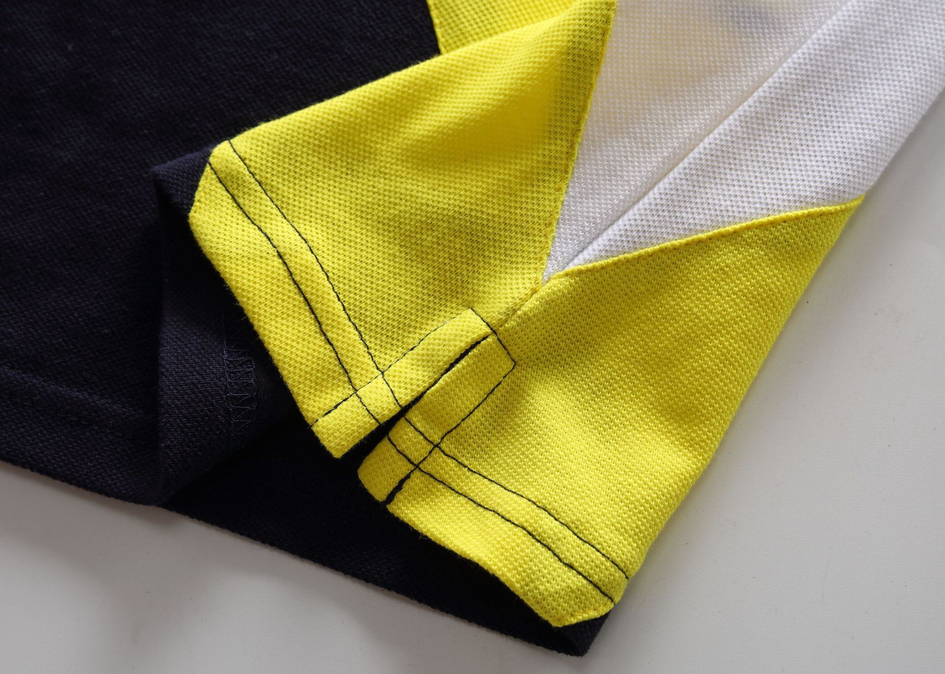 Polo uomo cotone maniche corte color-block di alta qualità_voghion.com