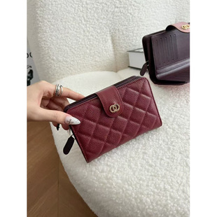 С���L���ţƤŮ�п��X���࿨λ�o�հ��߼����ۯB�X�A��Ƥ�r�а�