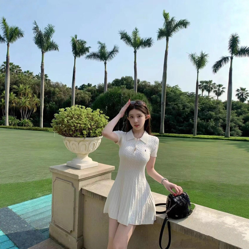 High-Quality Rl Laff Three-Button Cable Knit Dress with Pony Embroidery, Correct Version, College Style Pure Desire Knit Dress Now Available