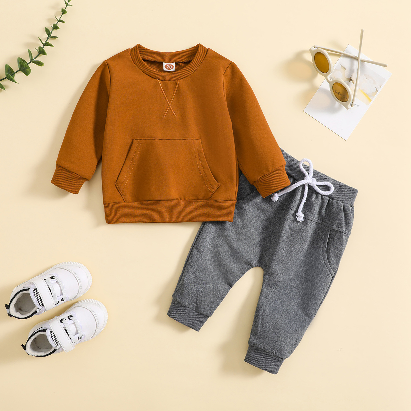 Casual Basic Simple Style Solid Color Boys Clothing Sets display picture 14