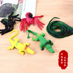 Manufacturer direct supply large size animal lizard scorpion lobster spider ground stall prank stress relief pranking toy plastic evil 