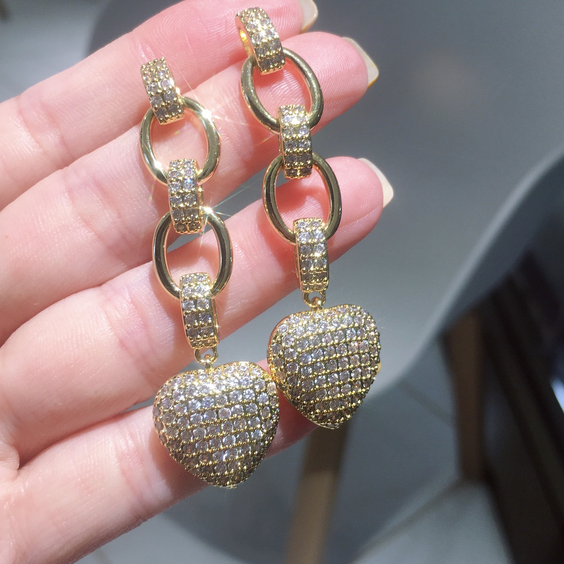 Style Simple Forme De Cœur Le Cuivre Plaqué Or Incruster Diamant Artificiel Boucles D'oreilles 1 Paire display picture 5