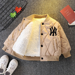 男児の冬服とベルベットのコートの洋気男の赤ちゃんが野球服を厚くして、子供の綿服のジャケットの綿服が代理である