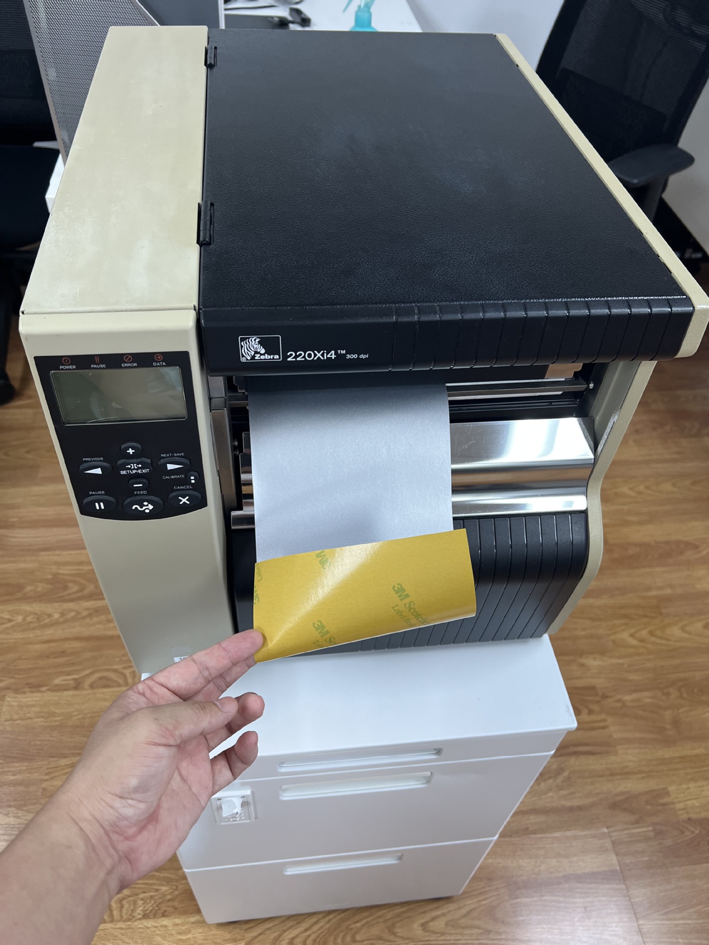 有UL号MH16411 Label医疗器械铭版3M耐溶剂标贴3M7872防静电包装