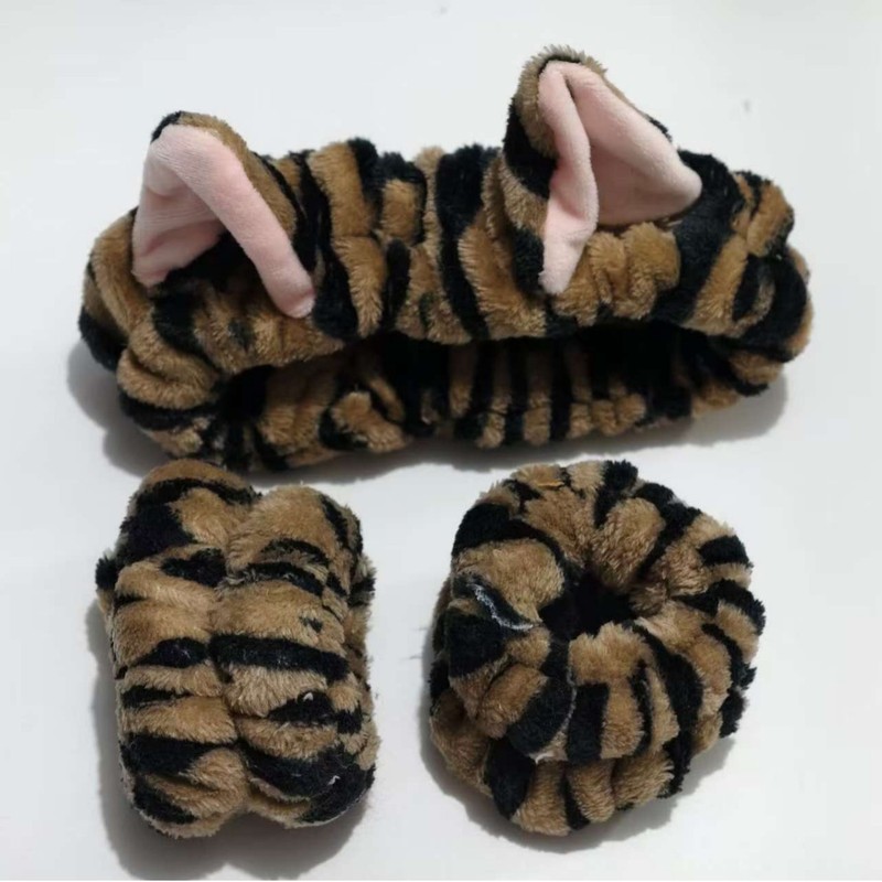かわいいぬいぐるみ猫耳ヘッドバンド卸売女性の秋と冬超かわいい立体洗顔メイク防湿袖ストライプリストバンド|undefined