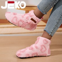 �¿�Ůʿ����ɰ���ţ������ë��Ь���޼Ӻ������ůħ��������Ь