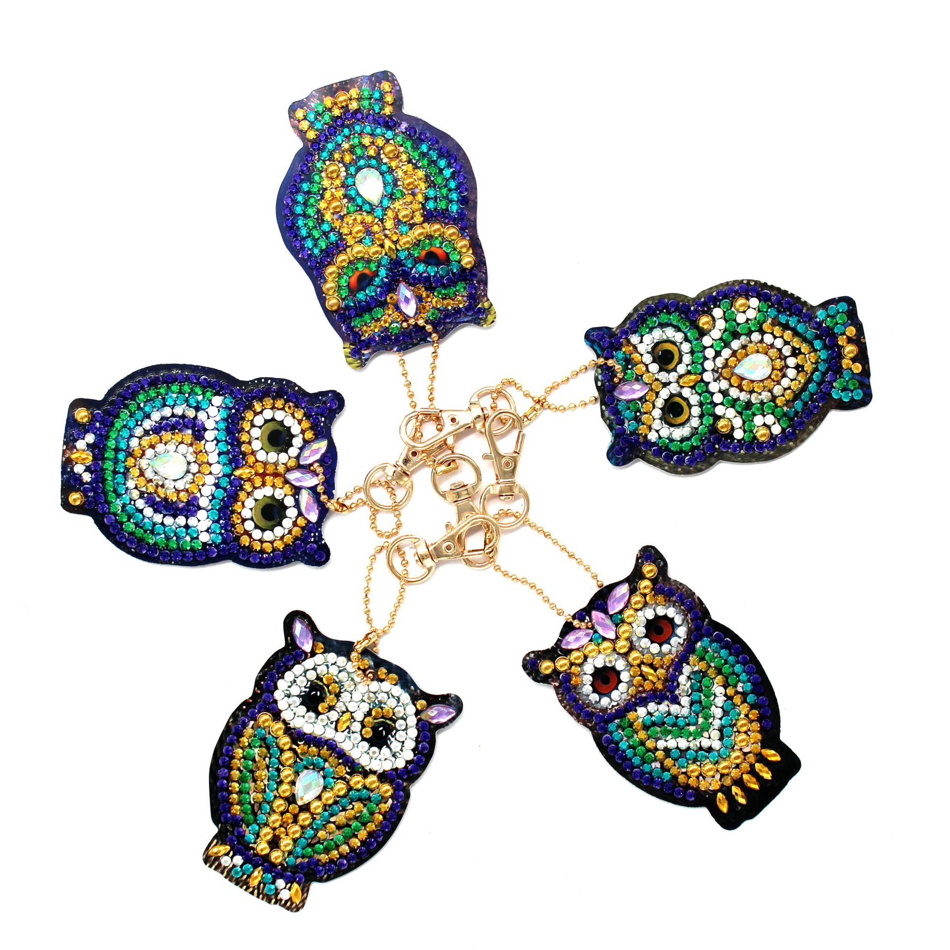 DIY Diamond Painting Keychain Image 2