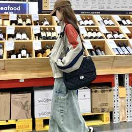 高级感超好看撞色冲锋衣女2025春秋新款学生棒球服流行短款薄外套