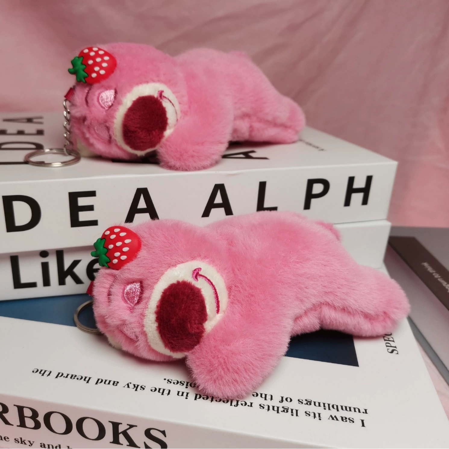 Симпатичный спящий клубничный медведь плюшевый брелок сетка красный розовый медведь подвеска школьница подвеска подарок