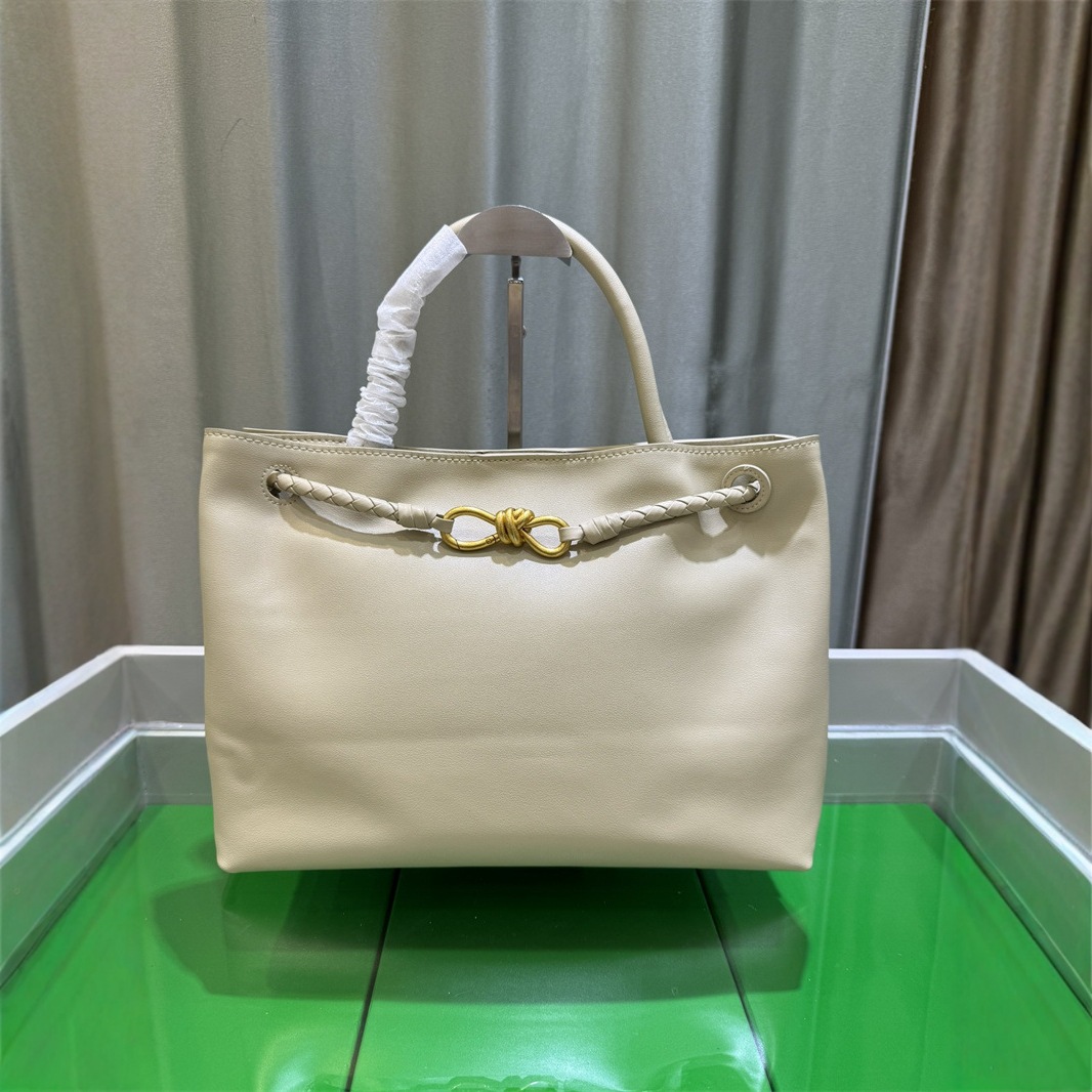 XIAOZHONG TOTE BAG 2024 새로운 대용량 어깨 가방 트렌디 한 짠 크로스 바디 백 언더암 가방 여성용 하이 엔드 라이트 럭셔리