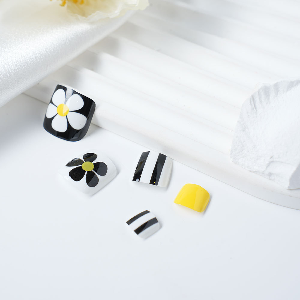 24 Pieces of Cross-Border Exclusive Full Range of One-Size-Fits-All Toenail Wearable Patches, Reusable Jelly Glue Included