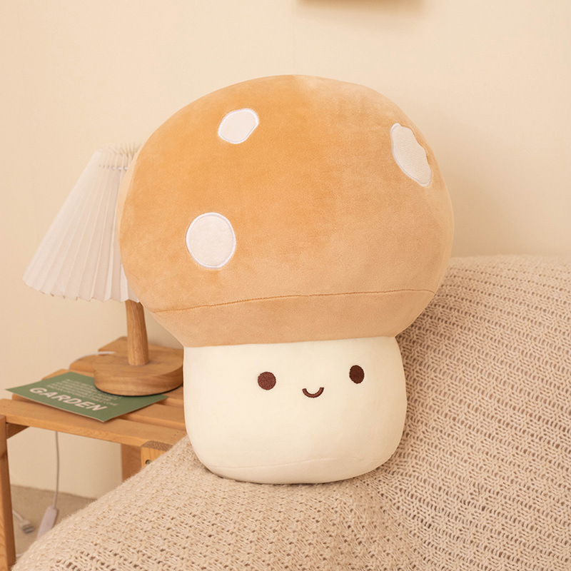 Cute muñeca de hongos dibujos animados coloridos juguetes de peluche muñecas grandes series de hongos al por mayor transfronterizos