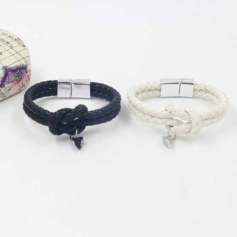 1 Pair Fashion Heart Shape Pu Leather Braid Couple Bracelets