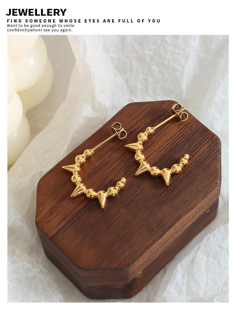 Fashion C Shape Titanium Steel Ear Studs Plating Stainless Steel Earrings 1 Pair