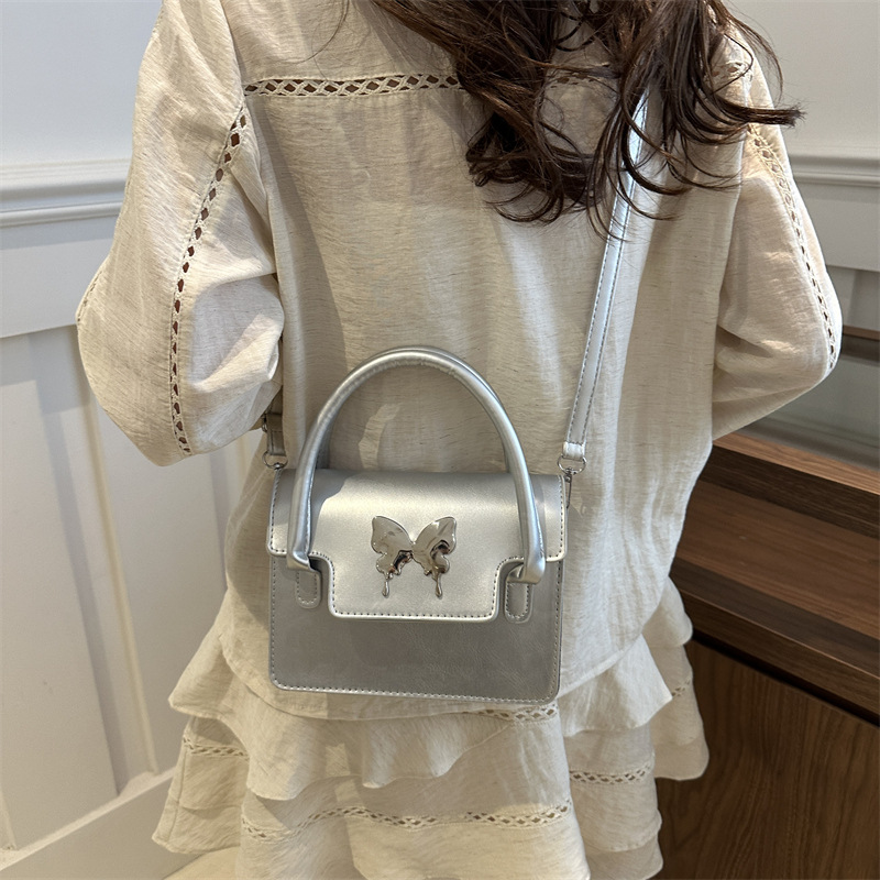 Este año popular mini bolso cuadrado suave bolso de arco de alta calidad bolso de hombro de viaje diario mochila