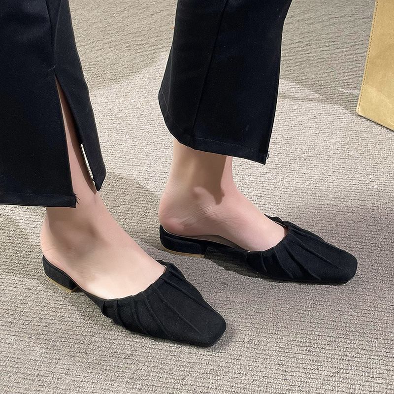 Baotou – pantoufles britanniques confortables à semelle basse et épaisse pour femmes, vêtements d'extérieur à la mode, petites pantoufles carrées pliables, nouvelle collection_voghion.com